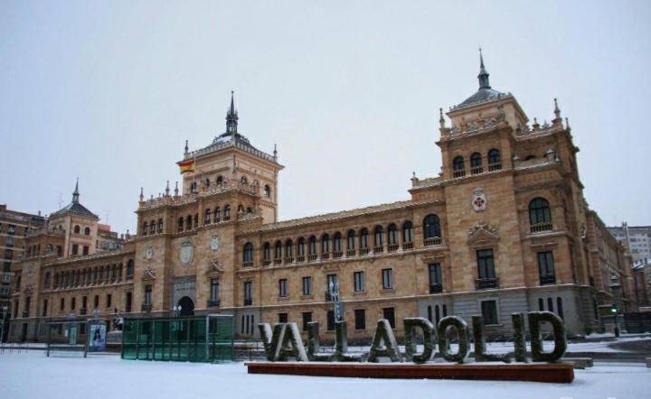 Theplacetobe 2* Valladolid